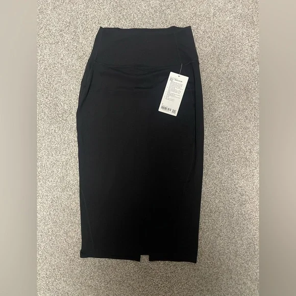 Nulu Slim-Fit High-Rise Skirt - lululemon - Picture 5 of 8